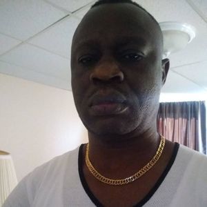 Meet your Posher, Johnny bokia